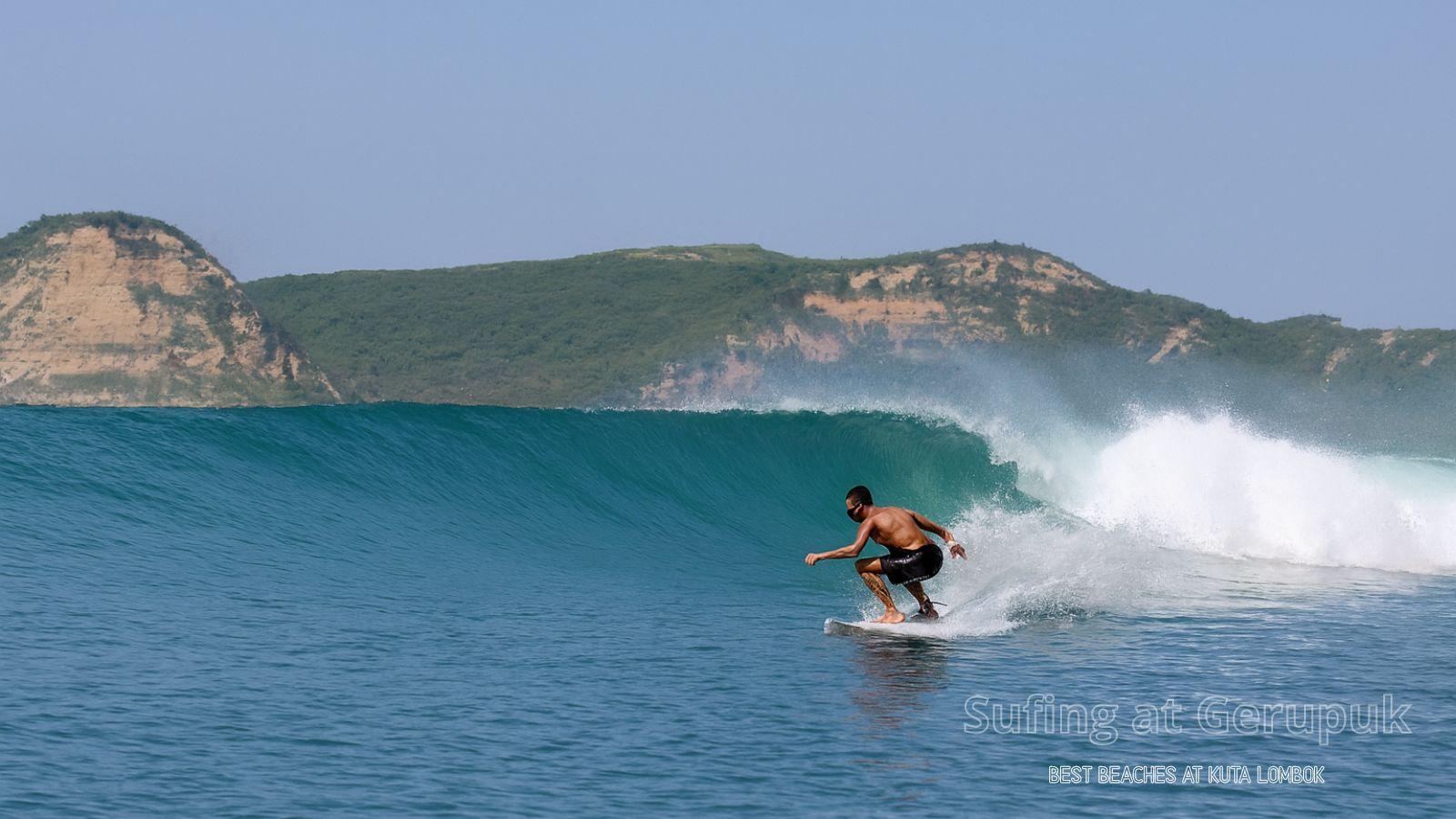 Read more about the article Surf Lessons Mandalika The Ultimate Beginner’s Guide Just 15 Minutes from RaCottage Hotel
